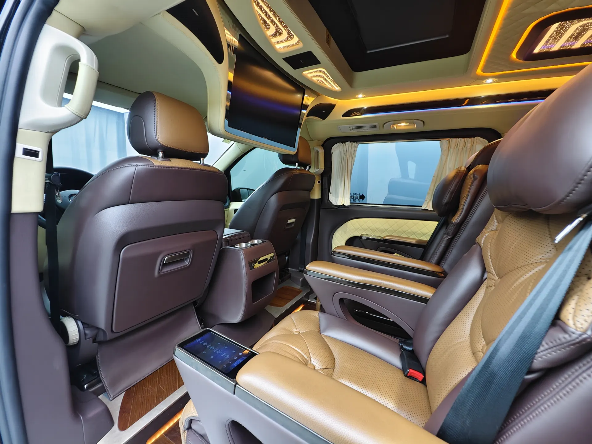 Mercedes-Benz Vito, 2021 21
