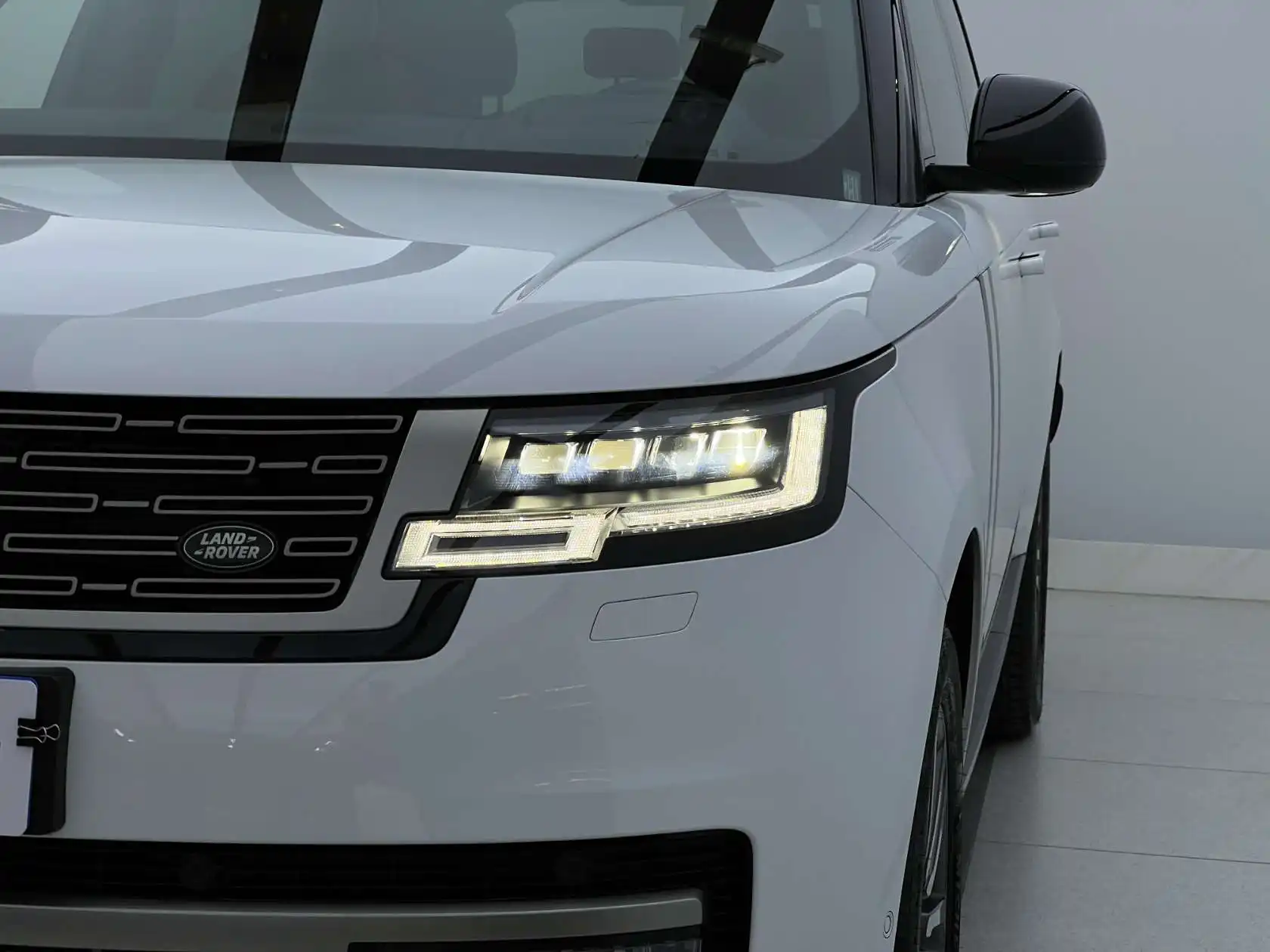 Land Rover Range Rover, 2024 все фото