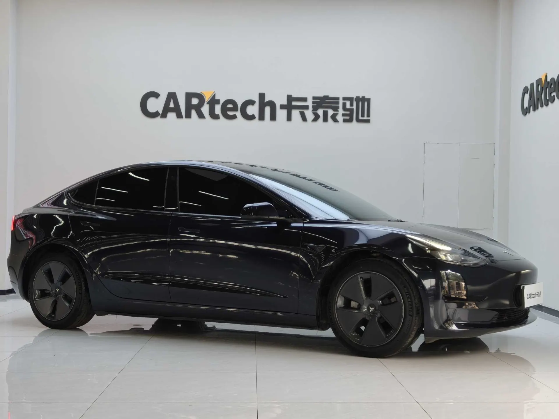 Tesla Model 3, 2023 2