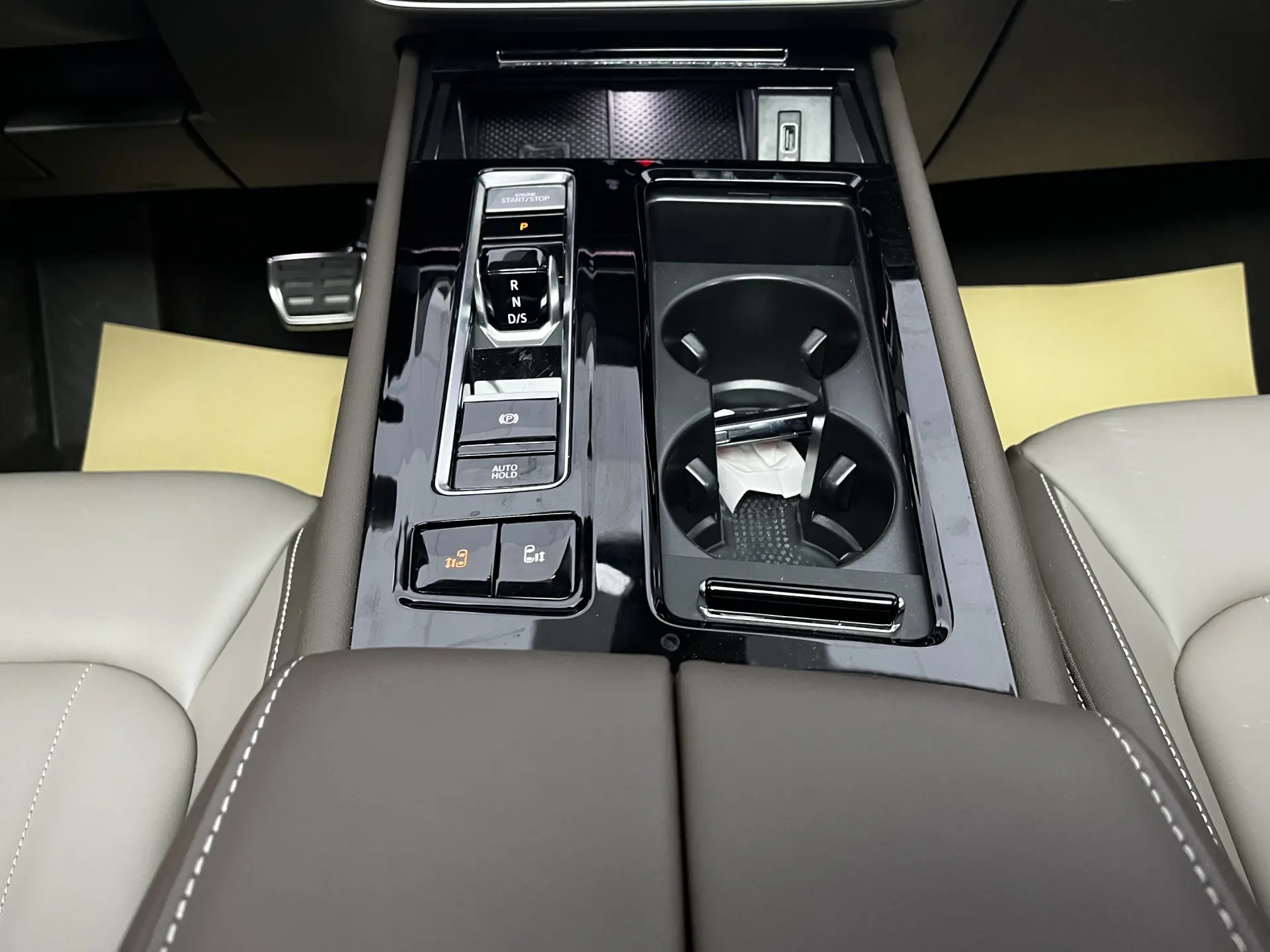 Volkswagen Viloran, 2025 17
