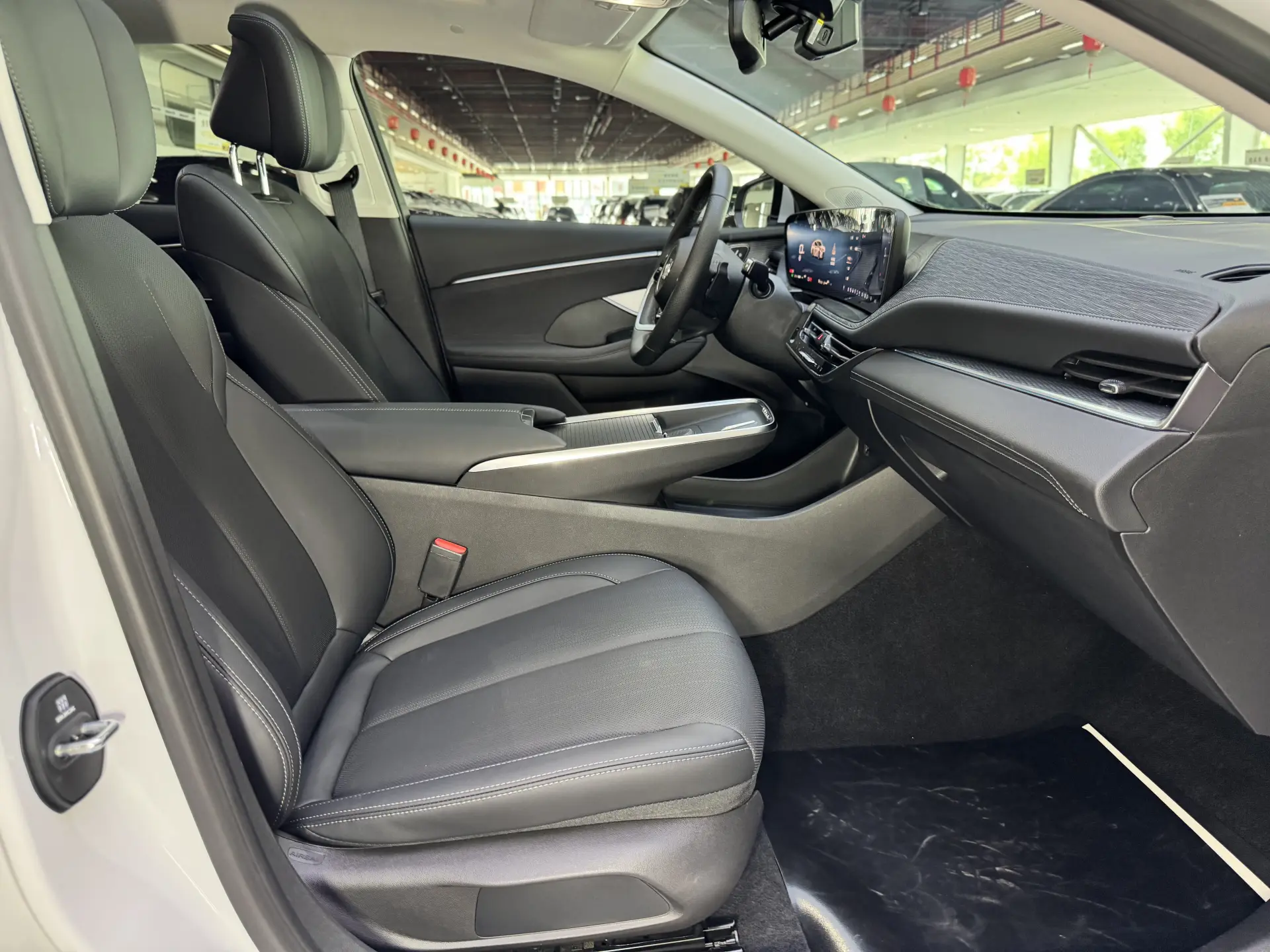 Buick LaCrosse, 2025 18