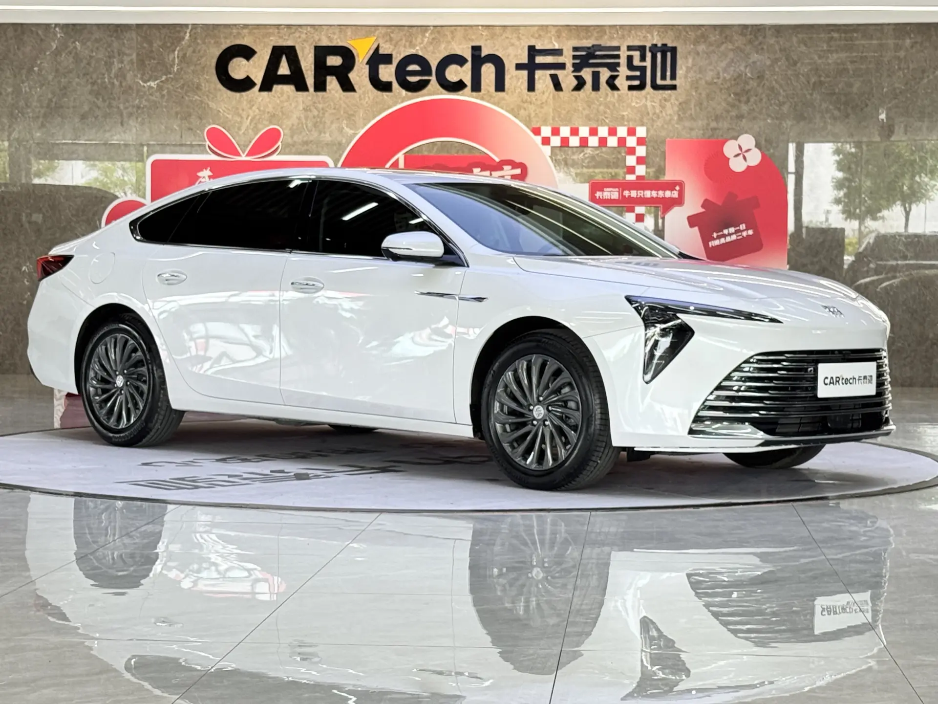 Buick LaCrosse, 2025 2