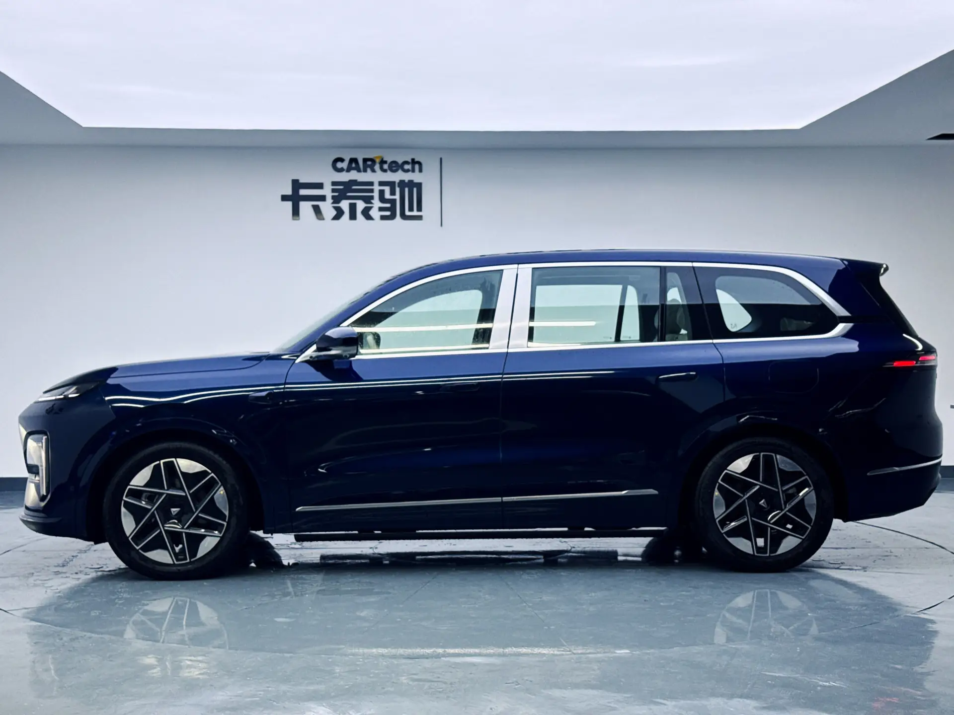 Deepal S09, 2025 8