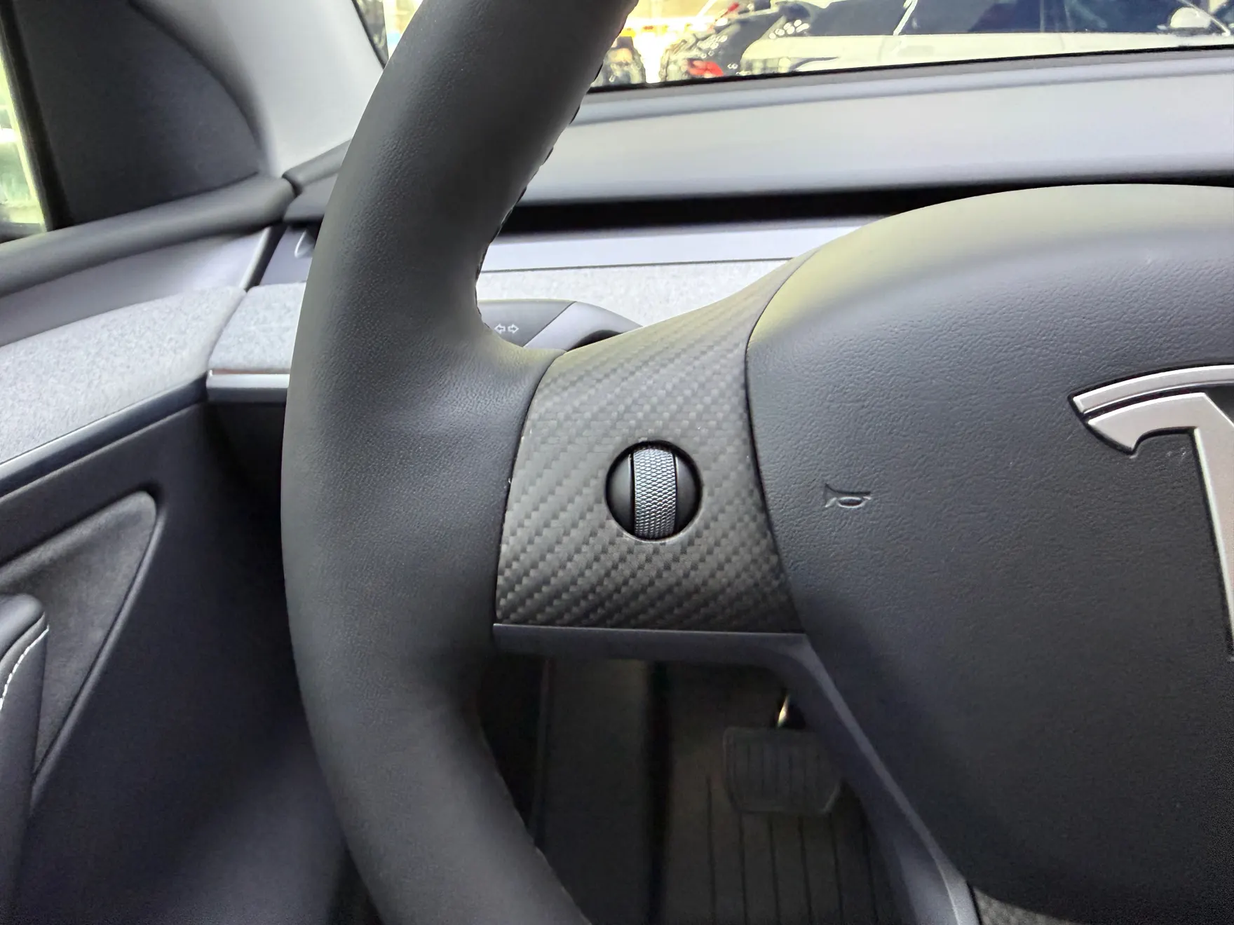 Tesla Model Y, 2022 23