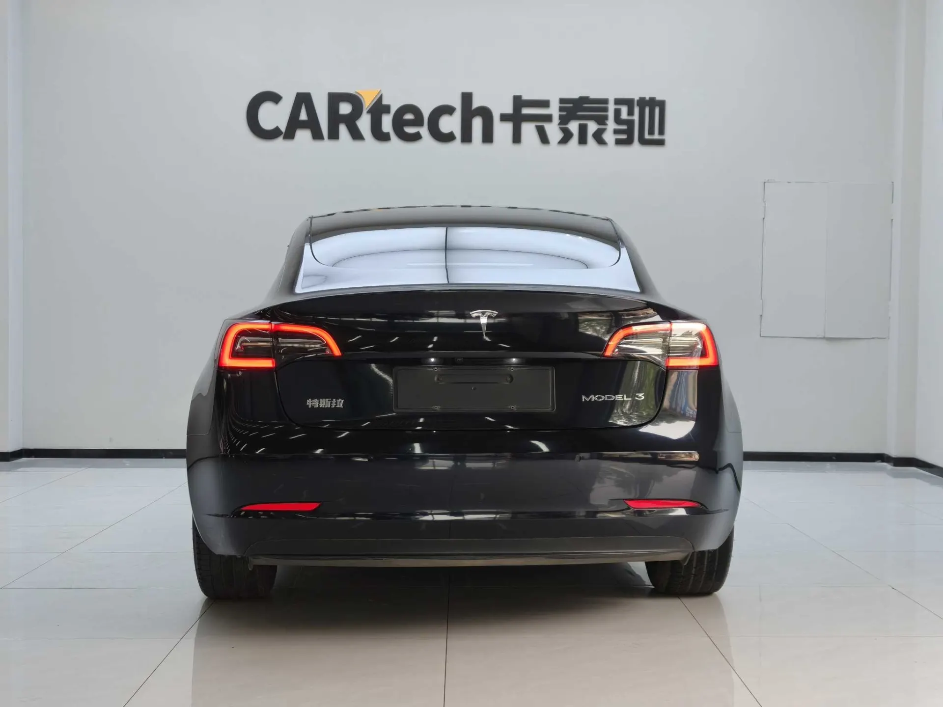 Tesla Model 3, 2023 6
