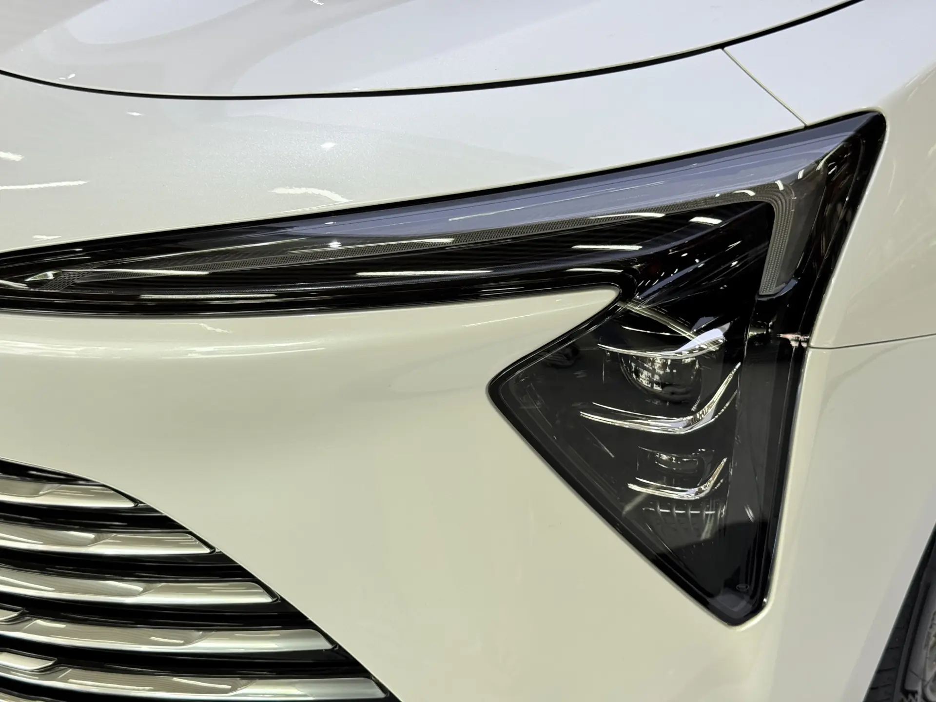 Buick LaCrosse, 2025 9