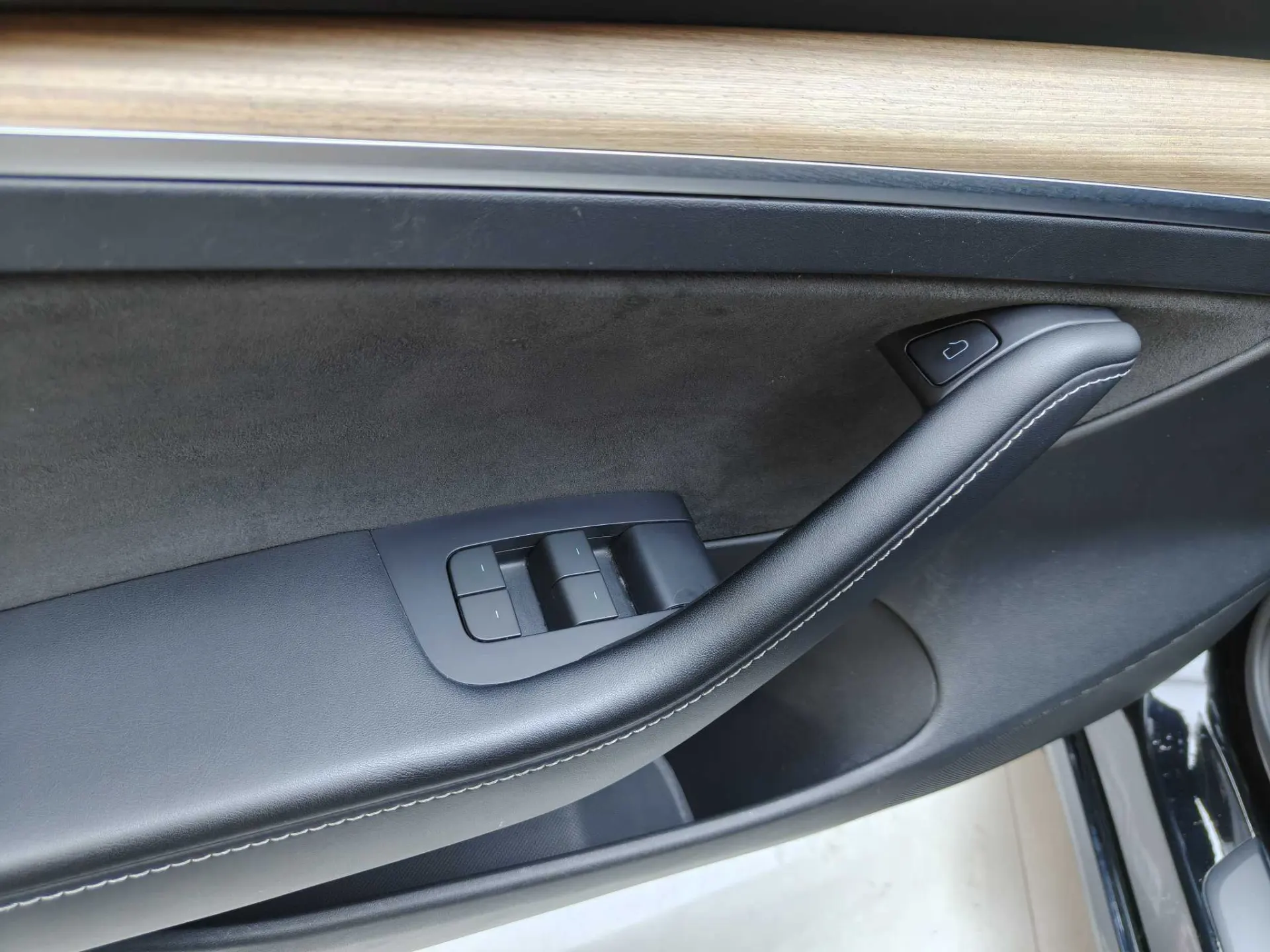 Tesla Model 3, 2023 14