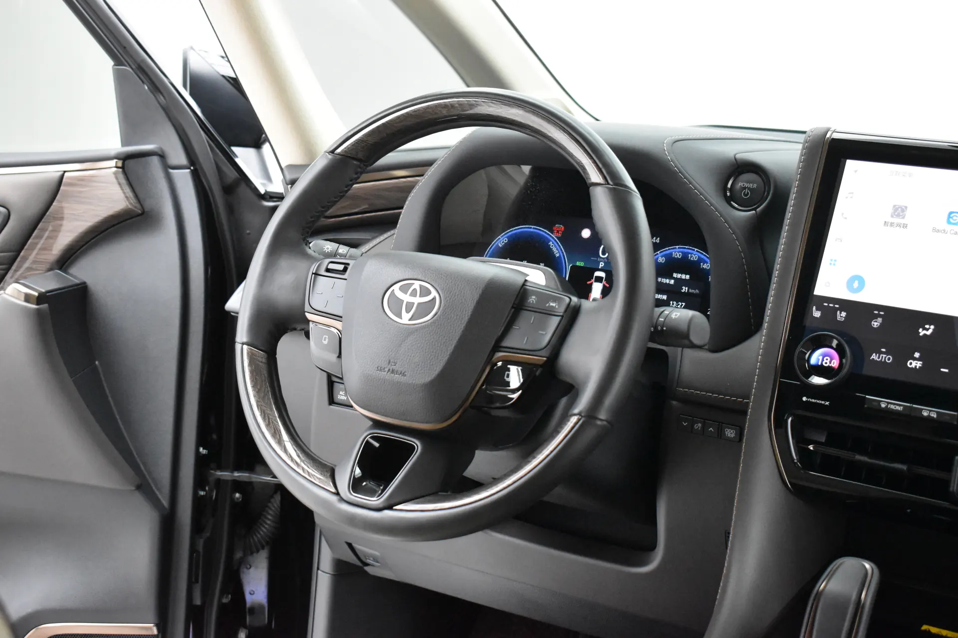 Toyota Alphard, 2024 2