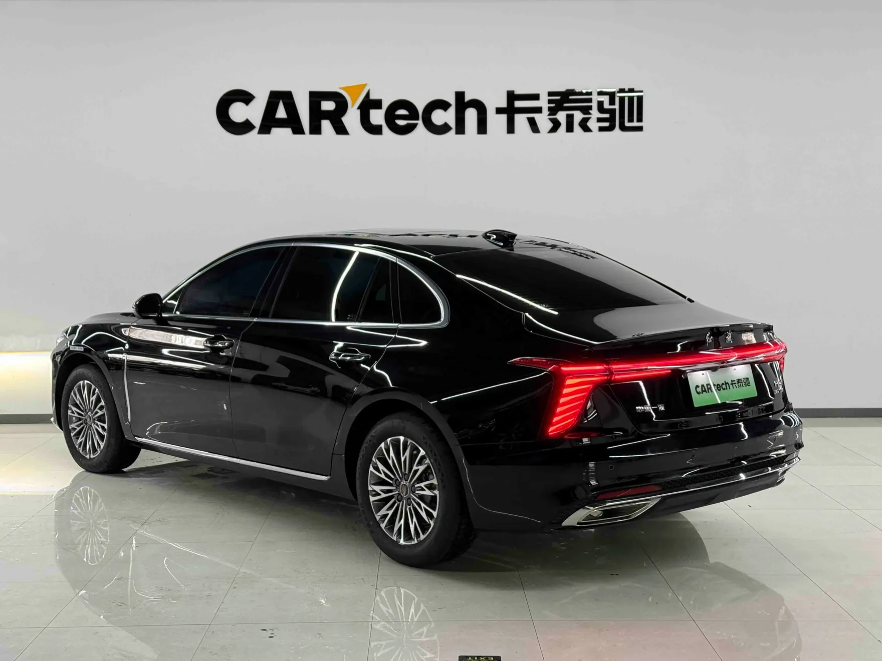 Hongqi H5, 2025 6