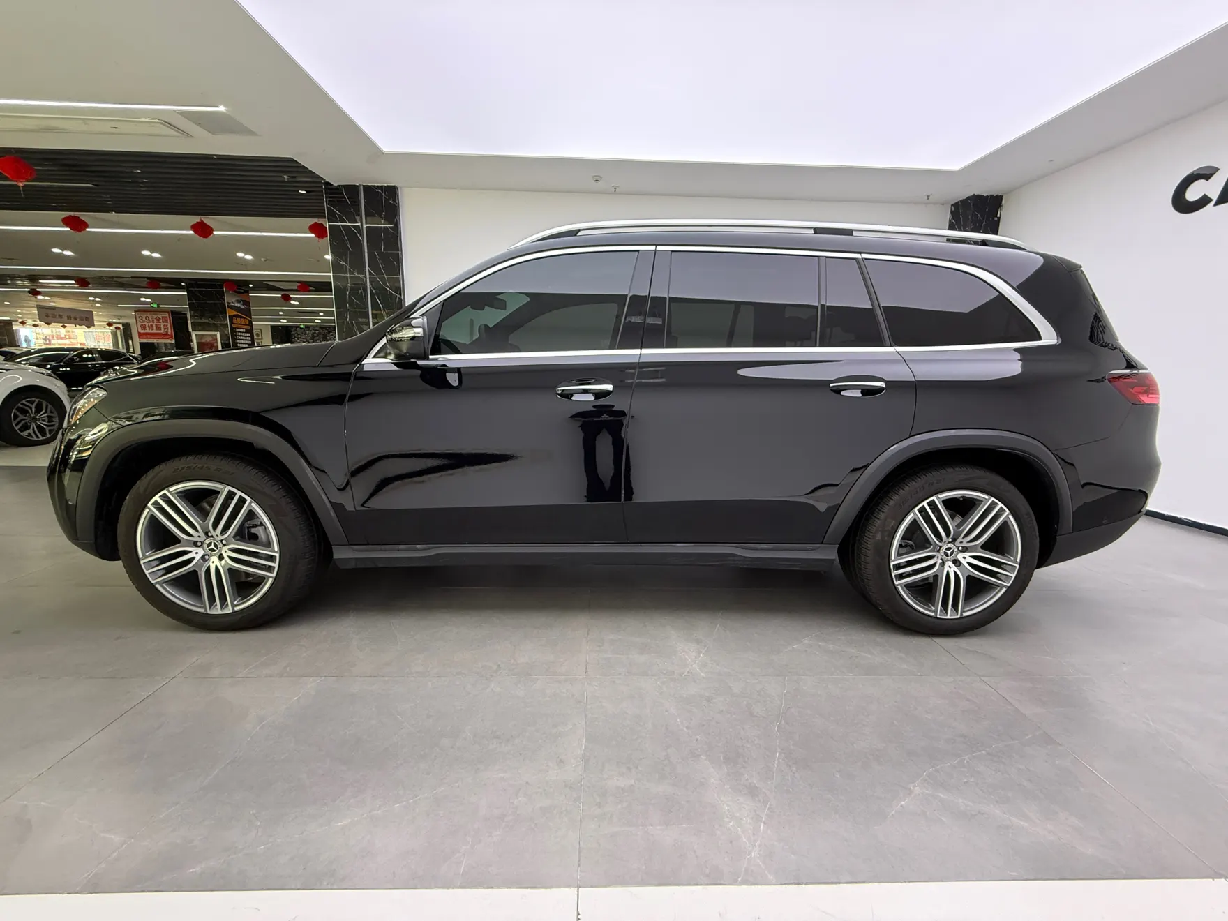 Mercedes-Benz GLS 450, 2024 8