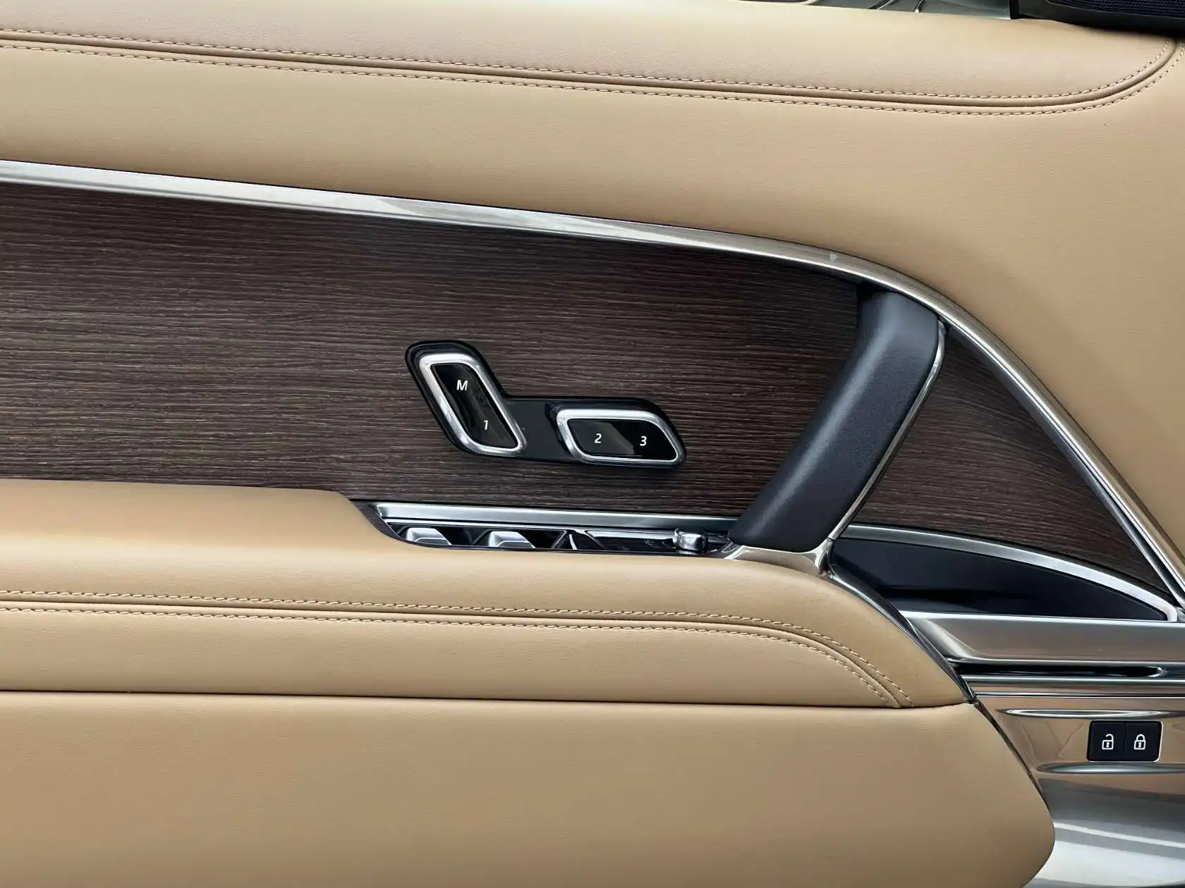 Land Rover Range Rover, 2024 13