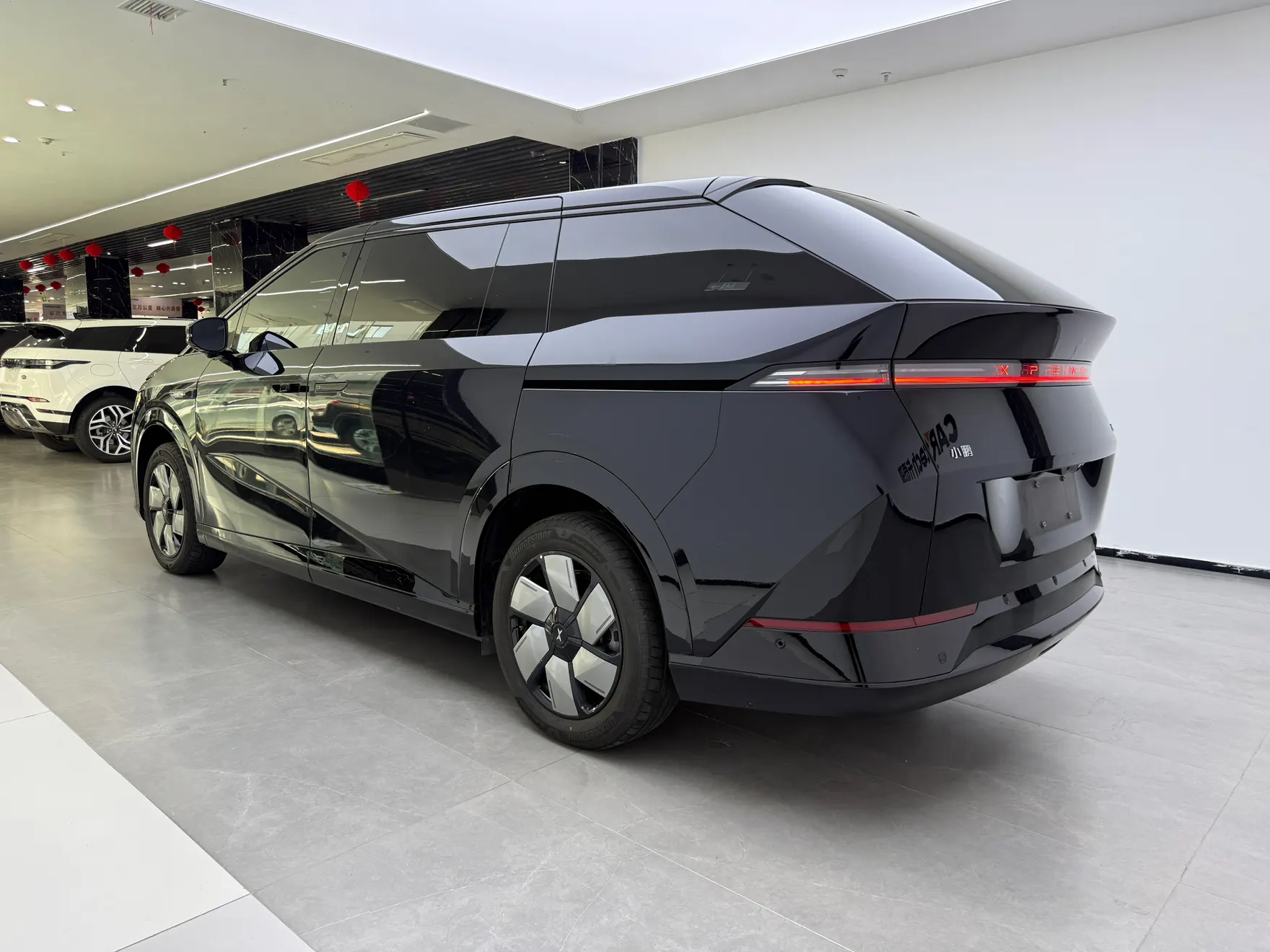 Xpeng X9, 2024 7