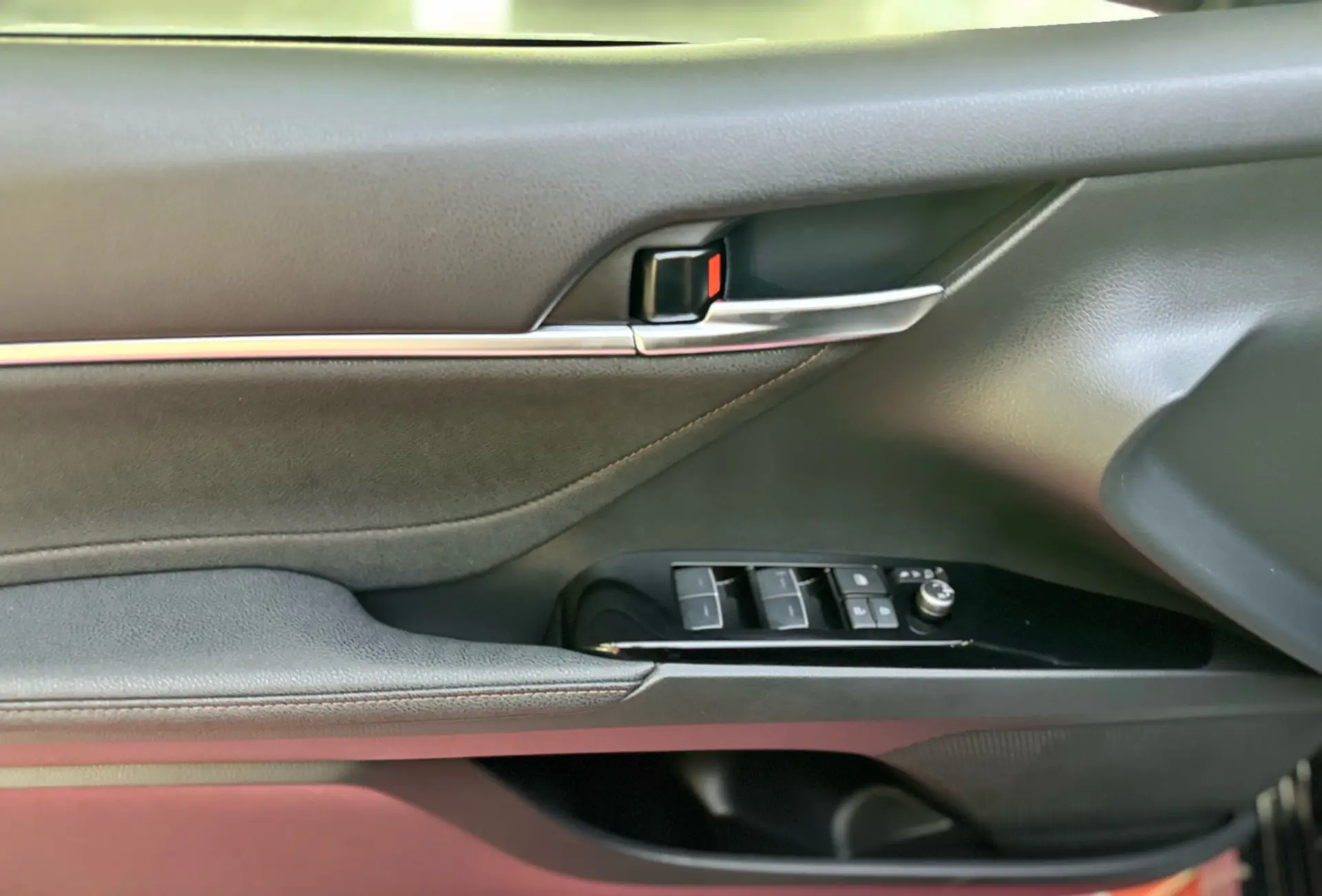 Toyota Camry, 2023 16