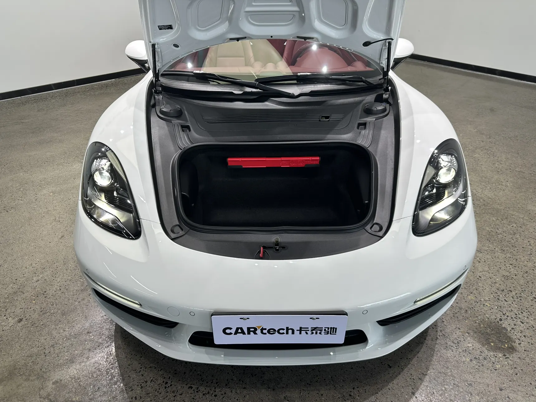 Porsche Boxster, 2025 11