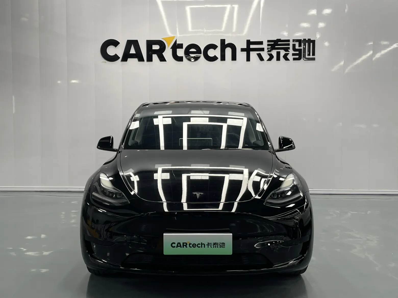 Tesla Model Y, 2022 3