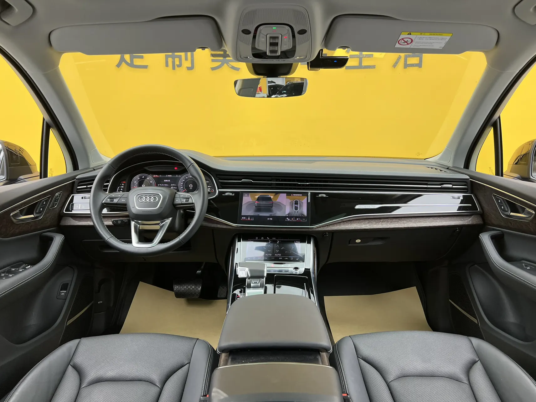 Audi Q7 55 TFSI, 2025 42