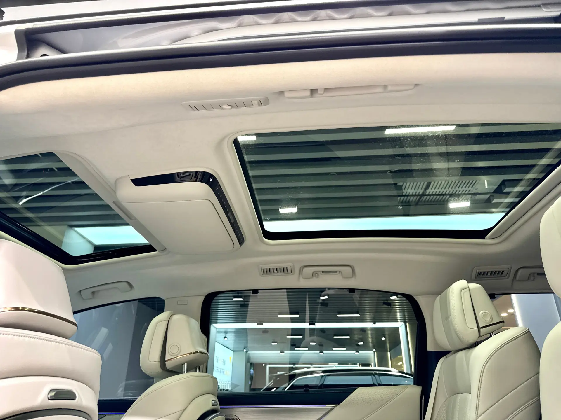 Buick GL8, 2025 19