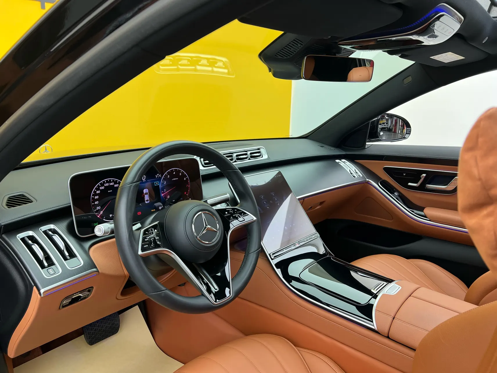Mercedes-Benz S 400 L, 2025 33