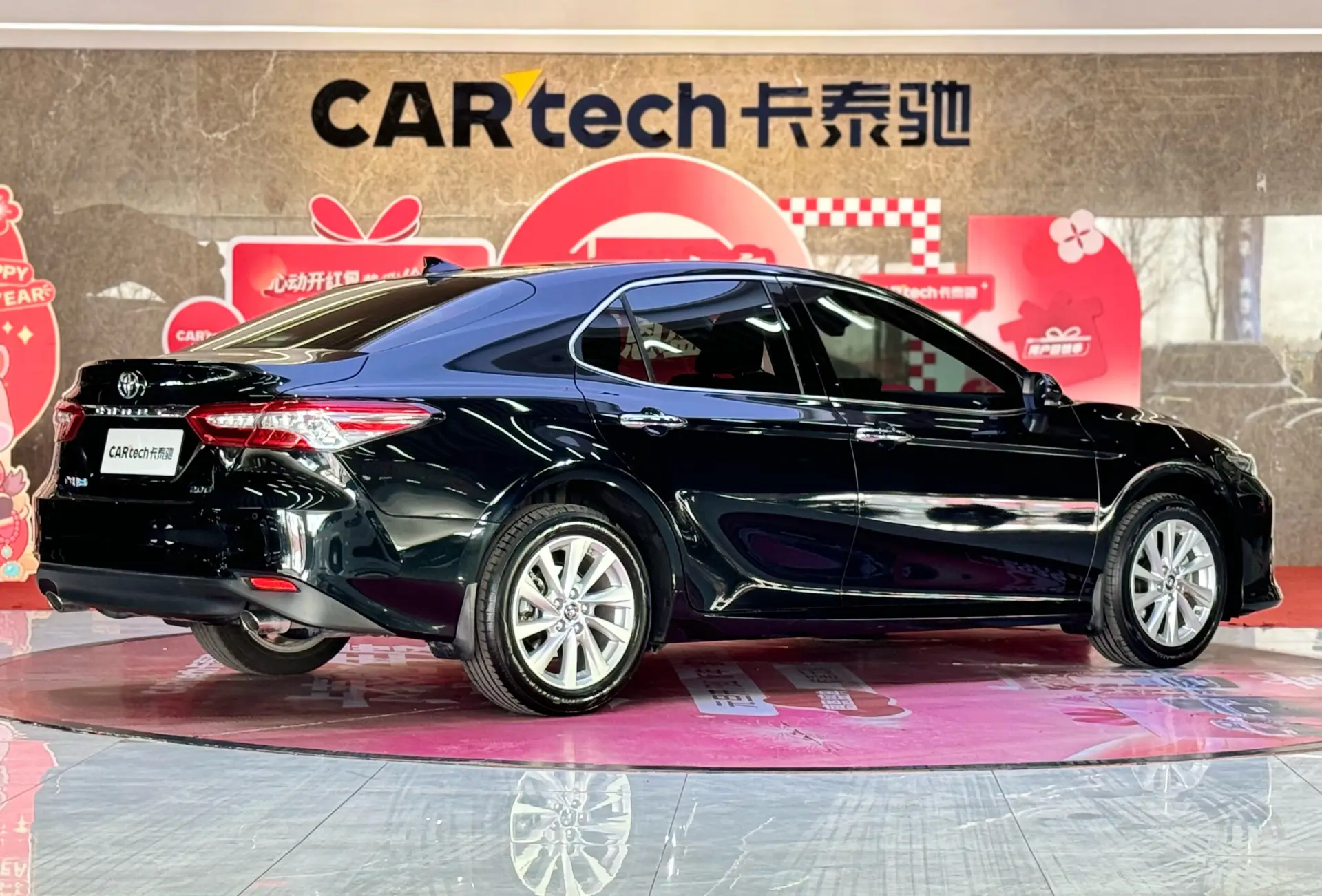 Toyota Camry, 2023 все фото