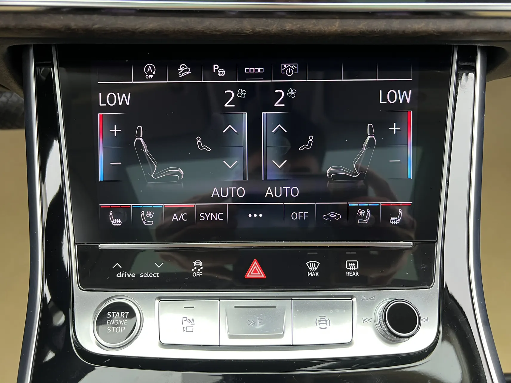 Audi Q7 55 TFSI, 2025 24