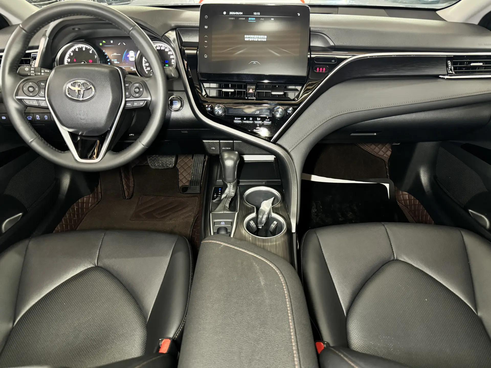 Toyota Camry, 2023 13