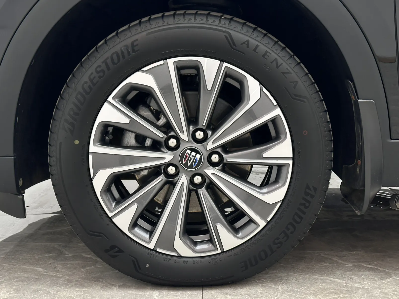 Buick Envision Plus, 2024 18
