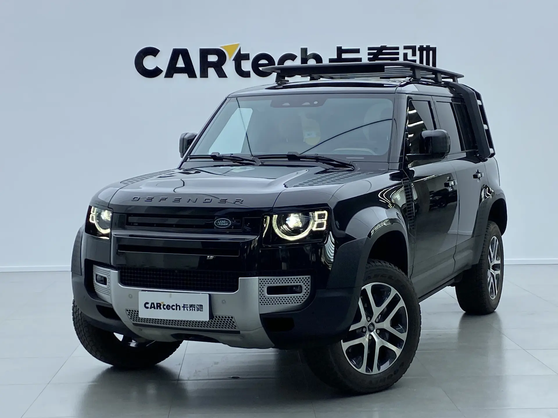 Land Rover Defender, 2025 3