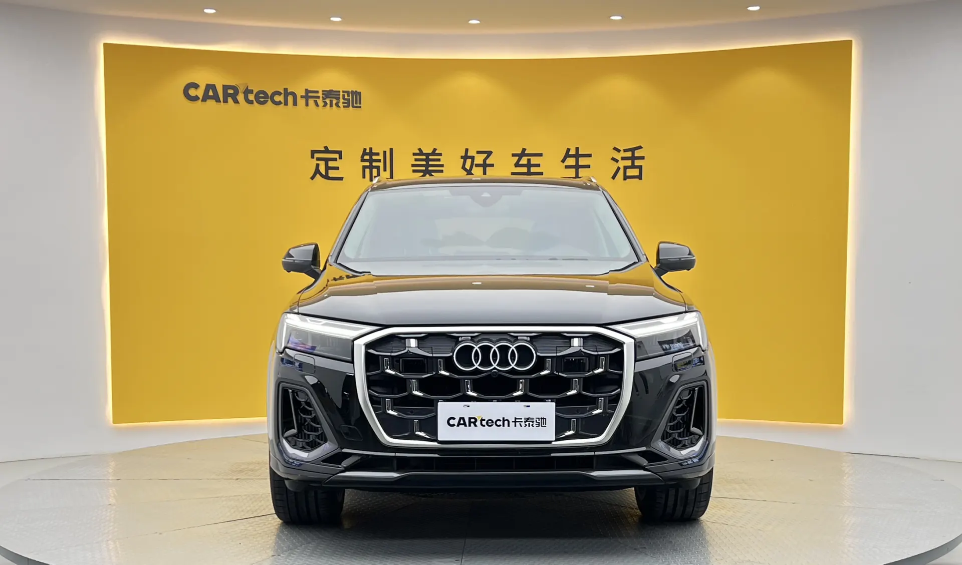 Audi Q7 55 TFSI, 2025 3