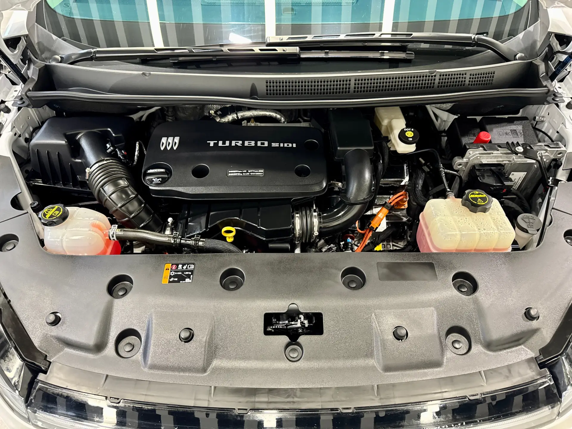 Buick GL8, 2025 20