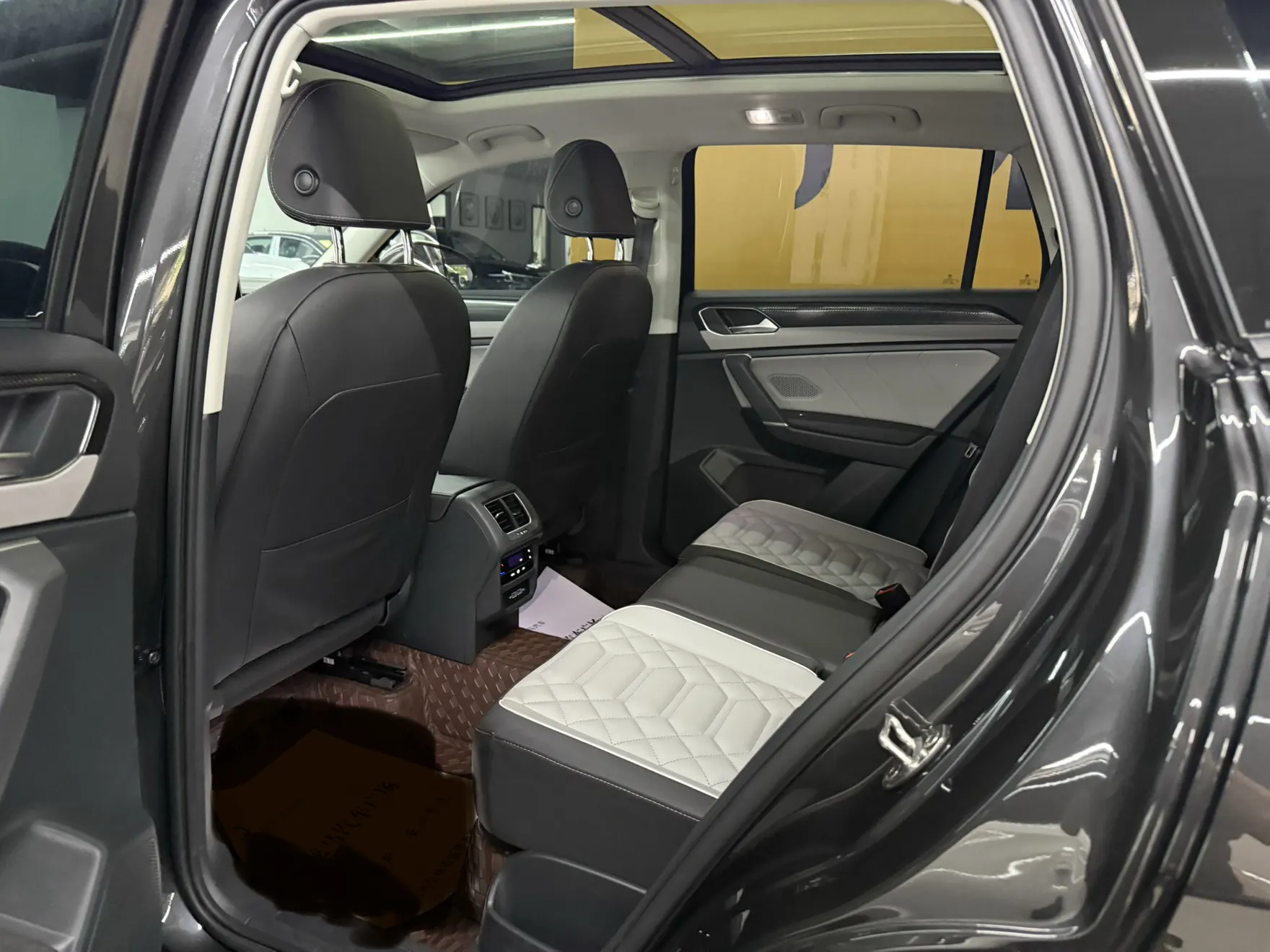 Volkswagen Tayron, 2025 13