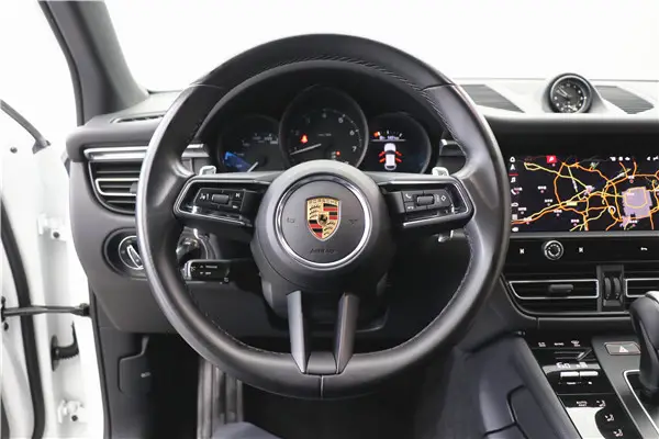 Porsche Macan, 2022 16