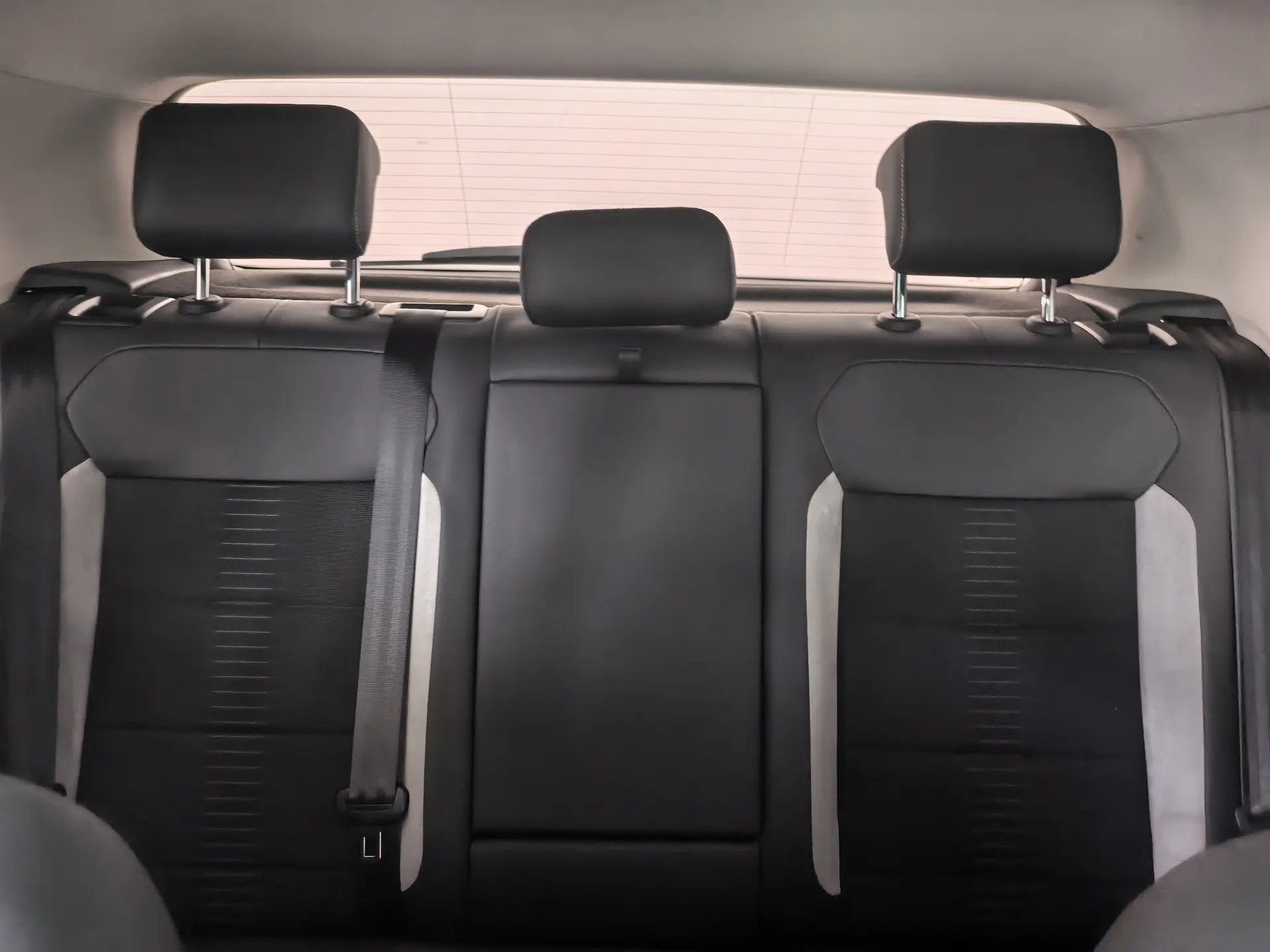 Volkswagen T-ROC, 2020 19