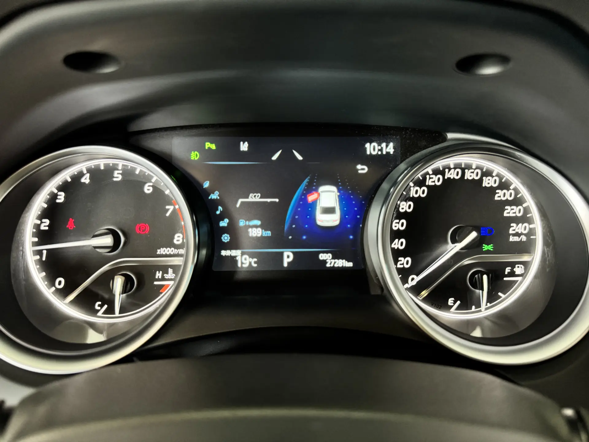 Toyota Camry, 2023 15
