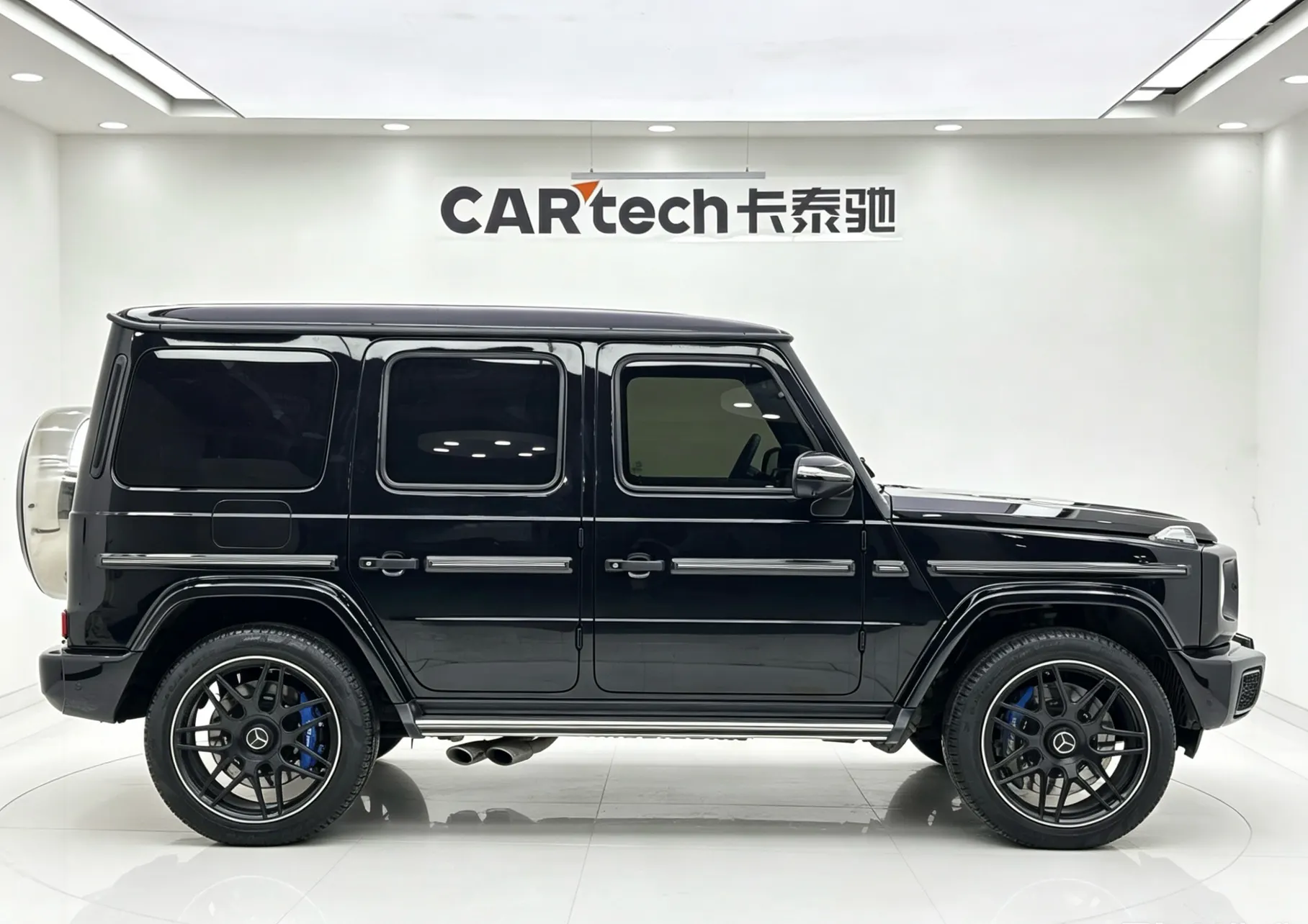 Mercedes-Benz G 500, 2025 4