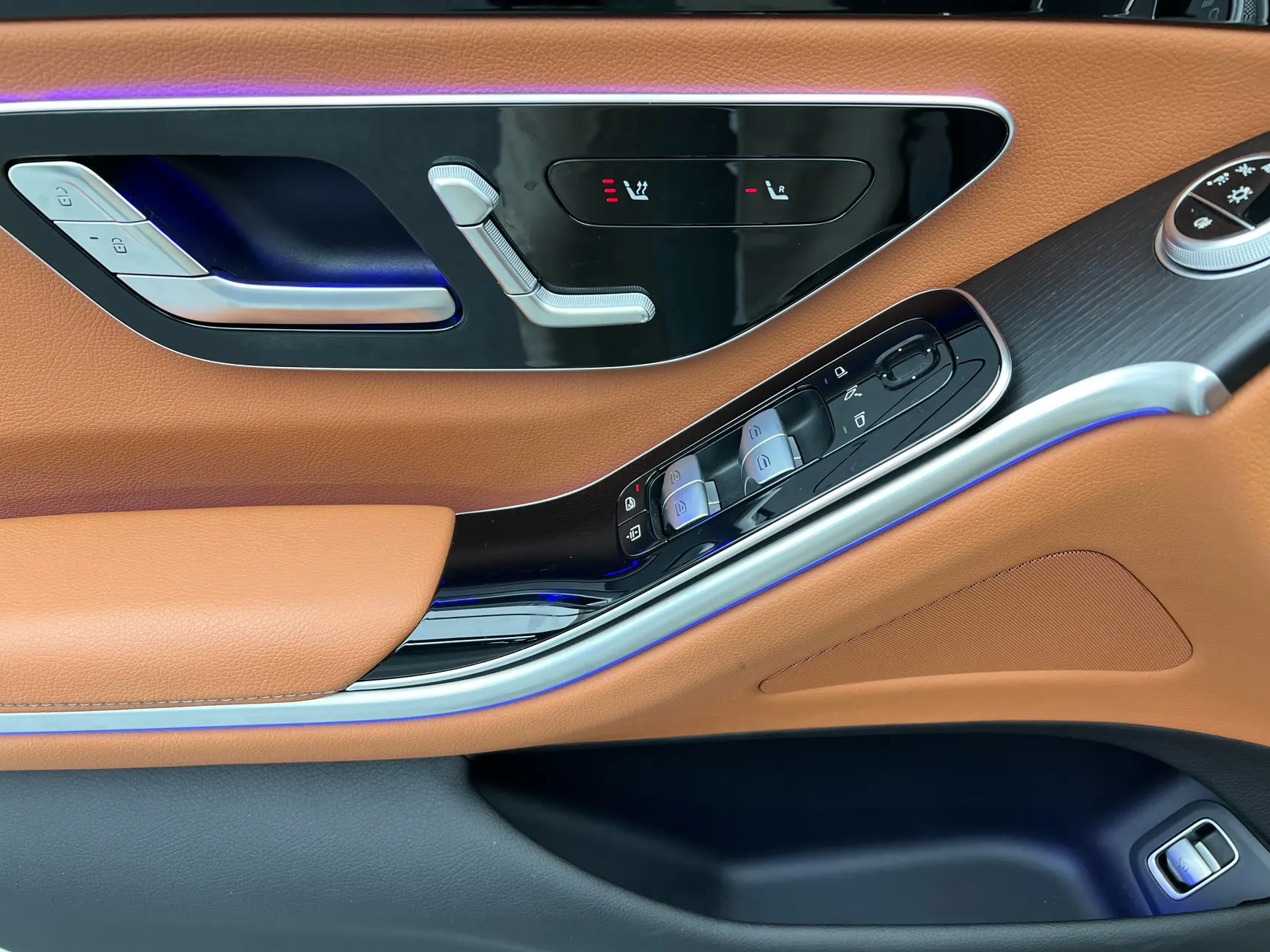 Mercedes-Benz S 400 L, 2025 17