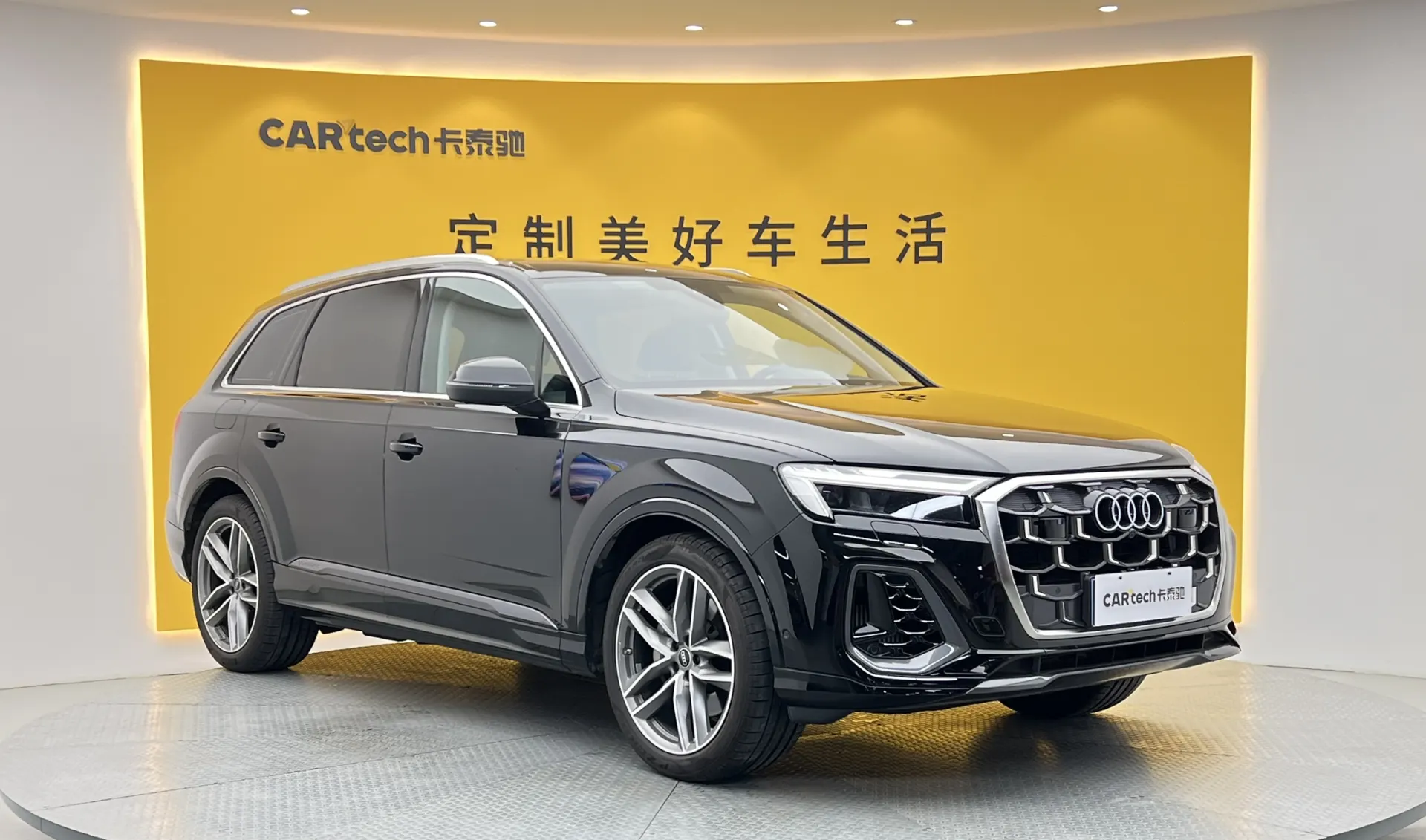 Audi Q7 55 TFSI, 2025 2
