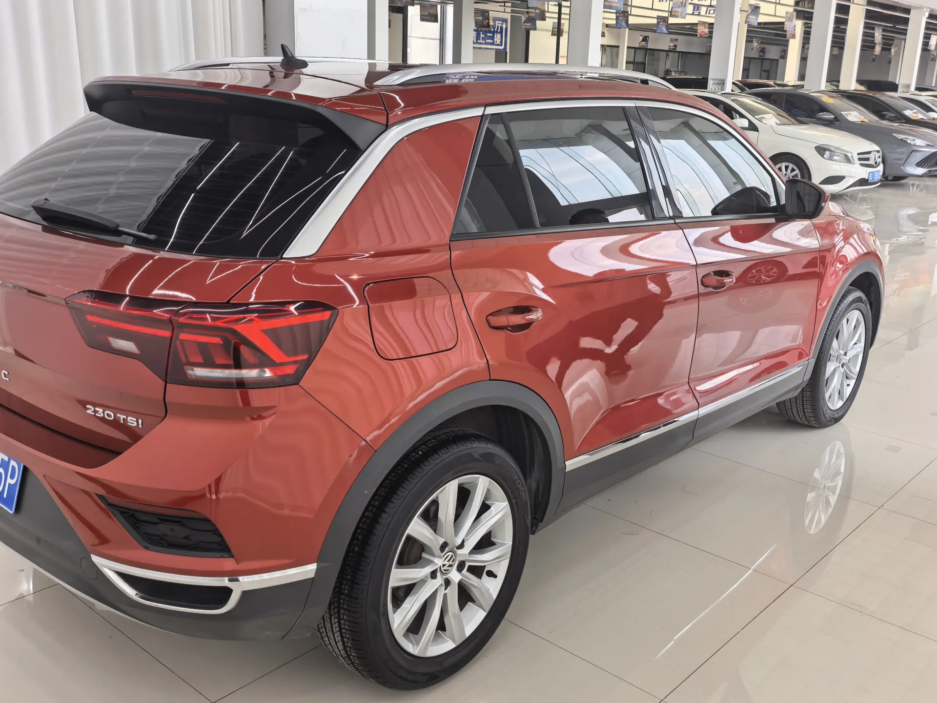 Volkswagen T-ROC, 2020 4