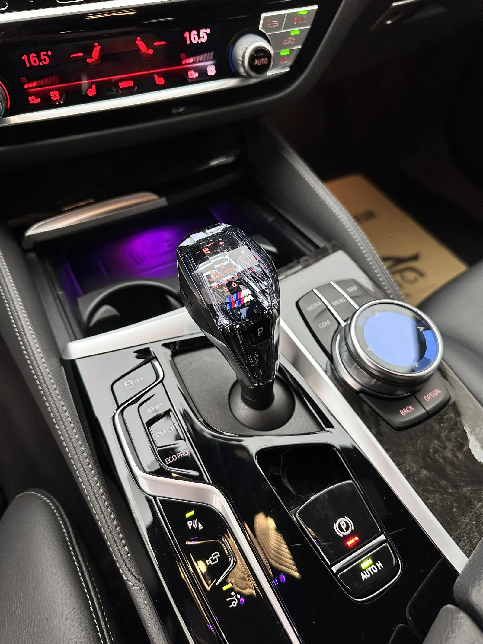 BMW 6GT, 2023 18