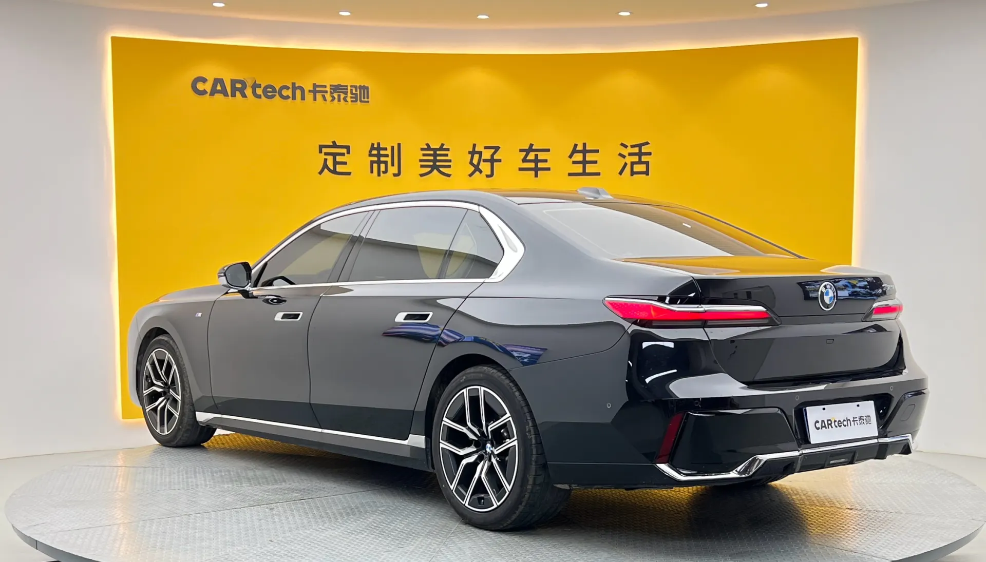 BMW 735Li, 2025 6