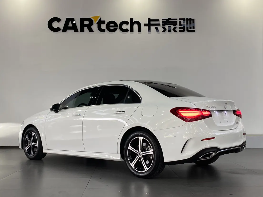 Mercedes-Benz A 200 L, 2023 7