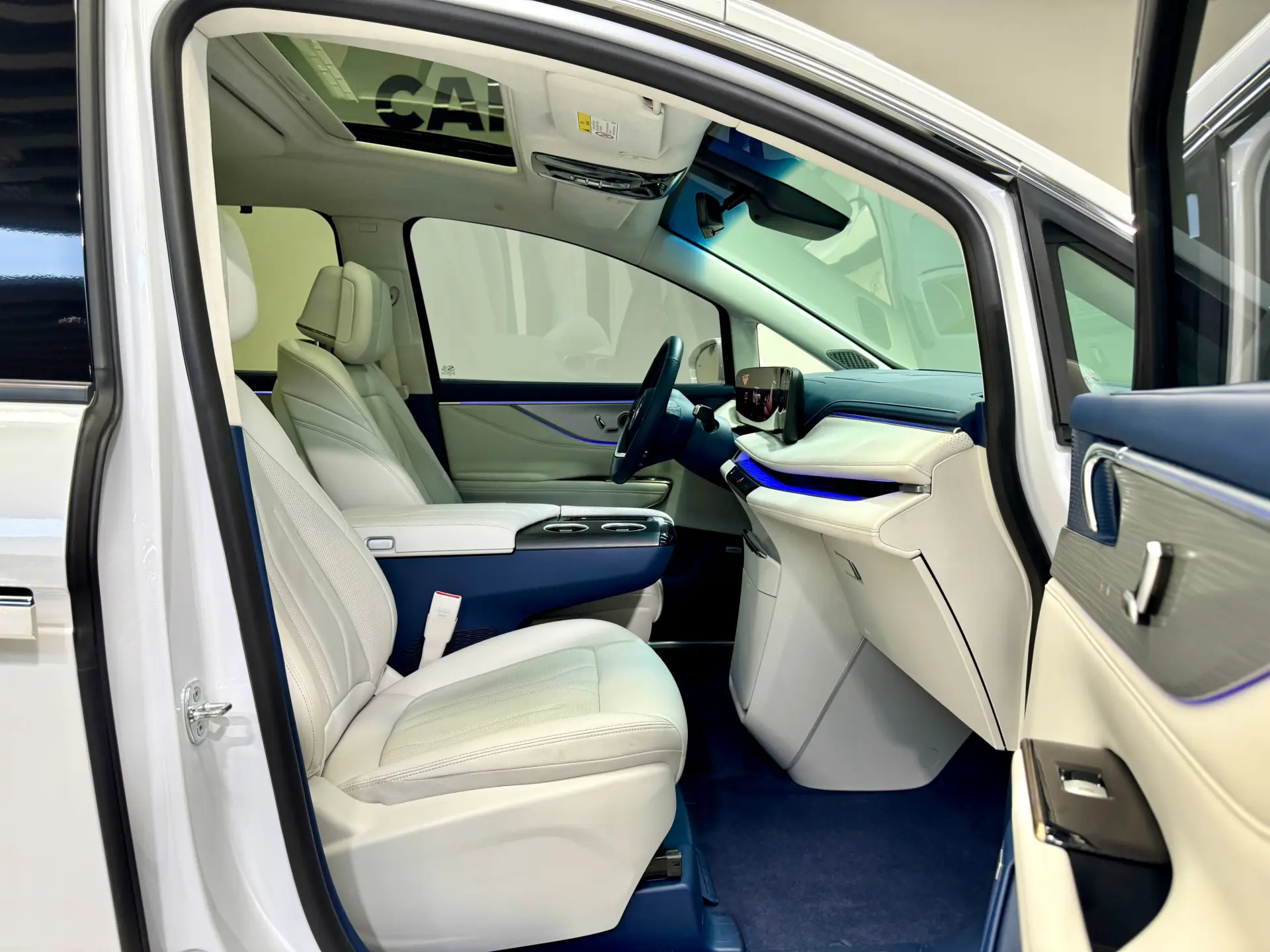 Buick GL8, 2025 8