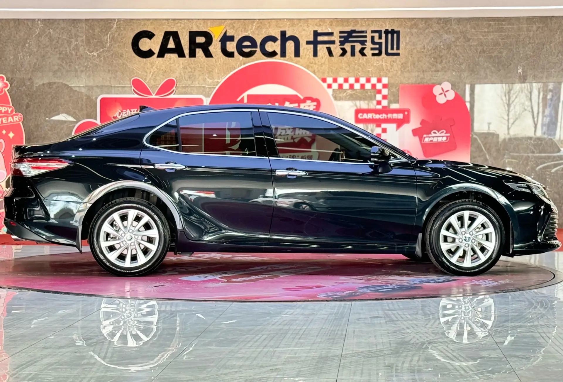 Toyota Camry, 2023 4