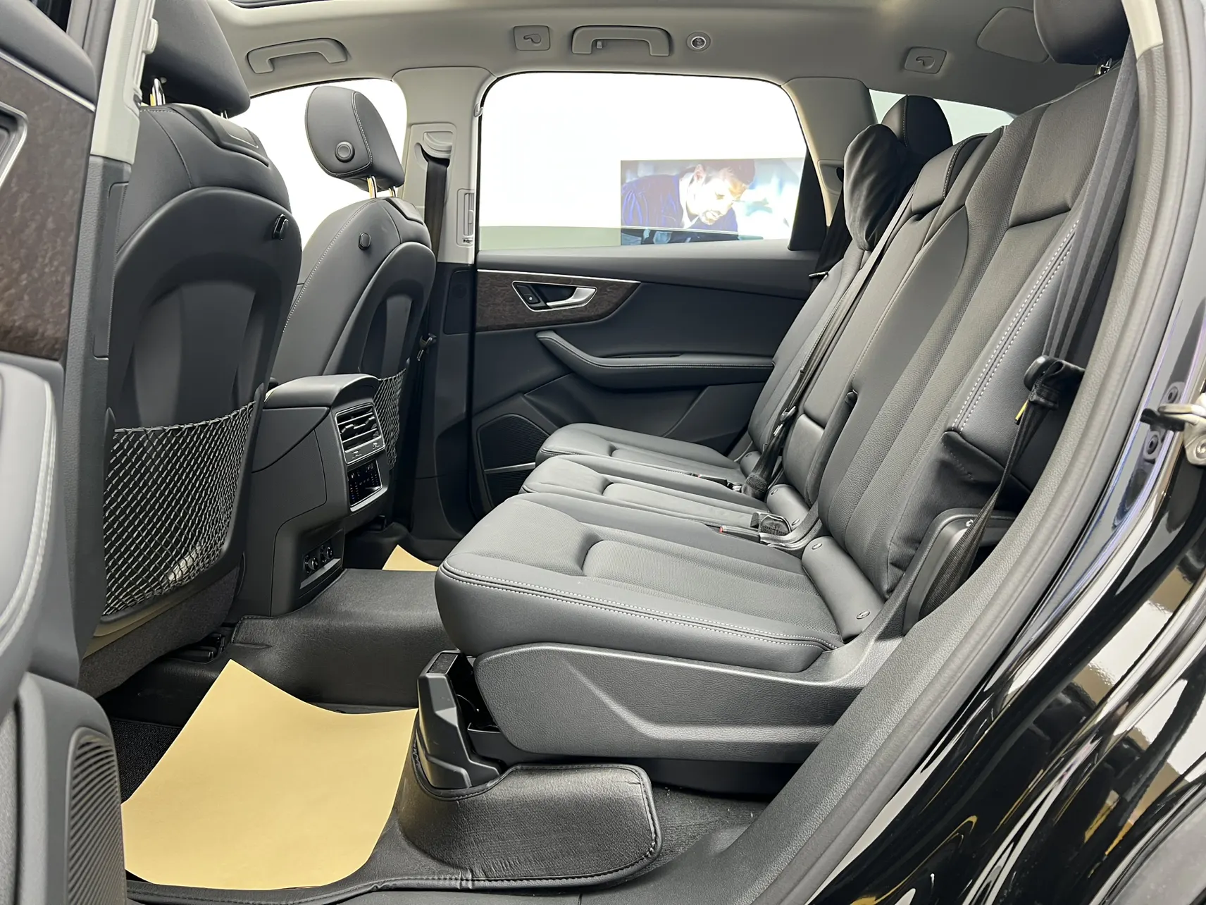 Audi Q7 55 TFSI, 2025 22