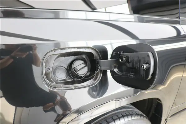 Land Rover Defender, 2023 31