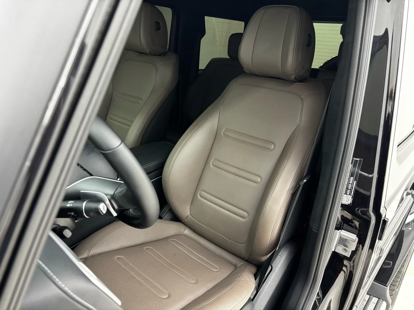 Mercedes-Benz G 500, 2025 28