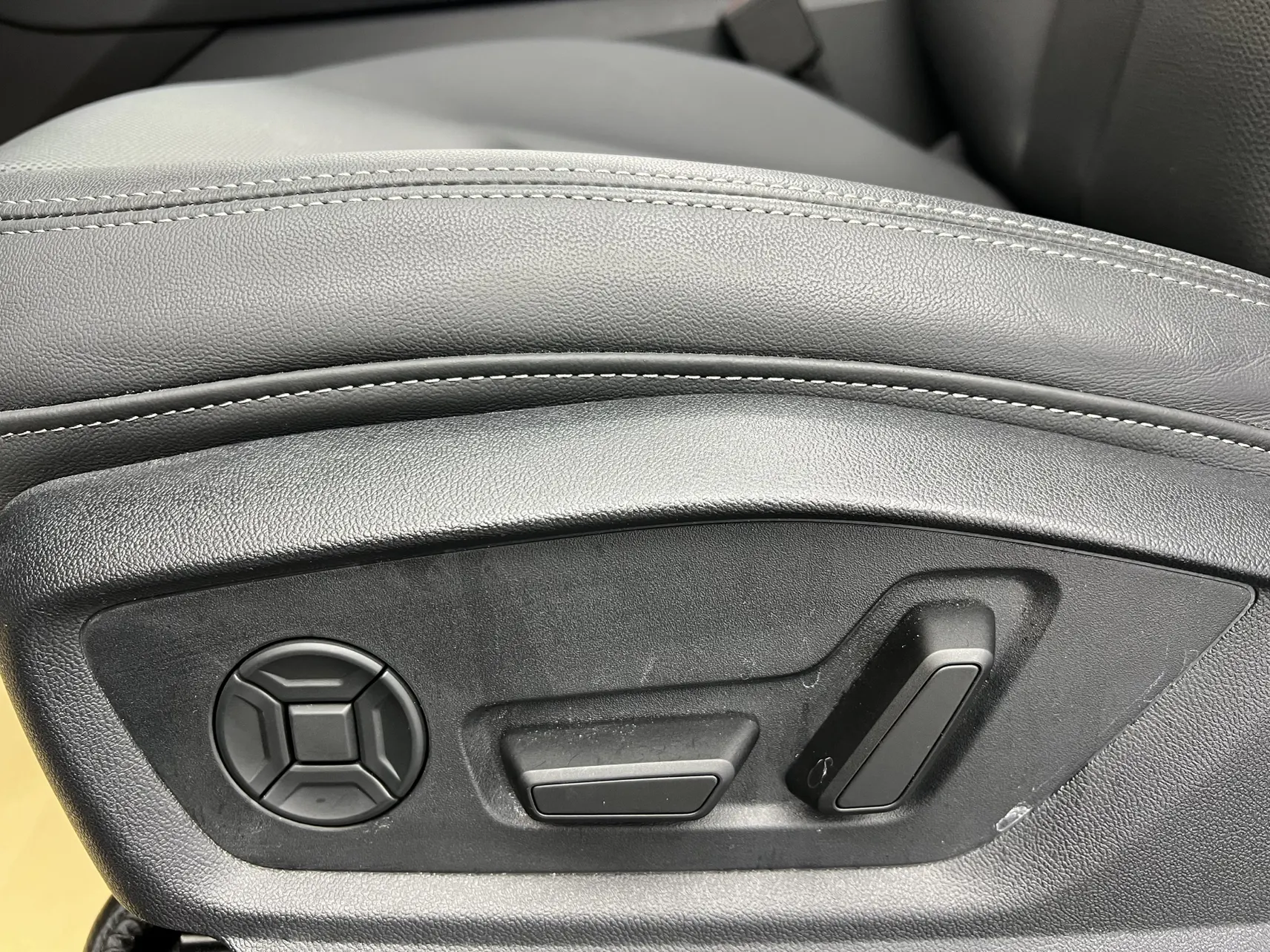 Audi Q7 55 TFSI, 2025 34