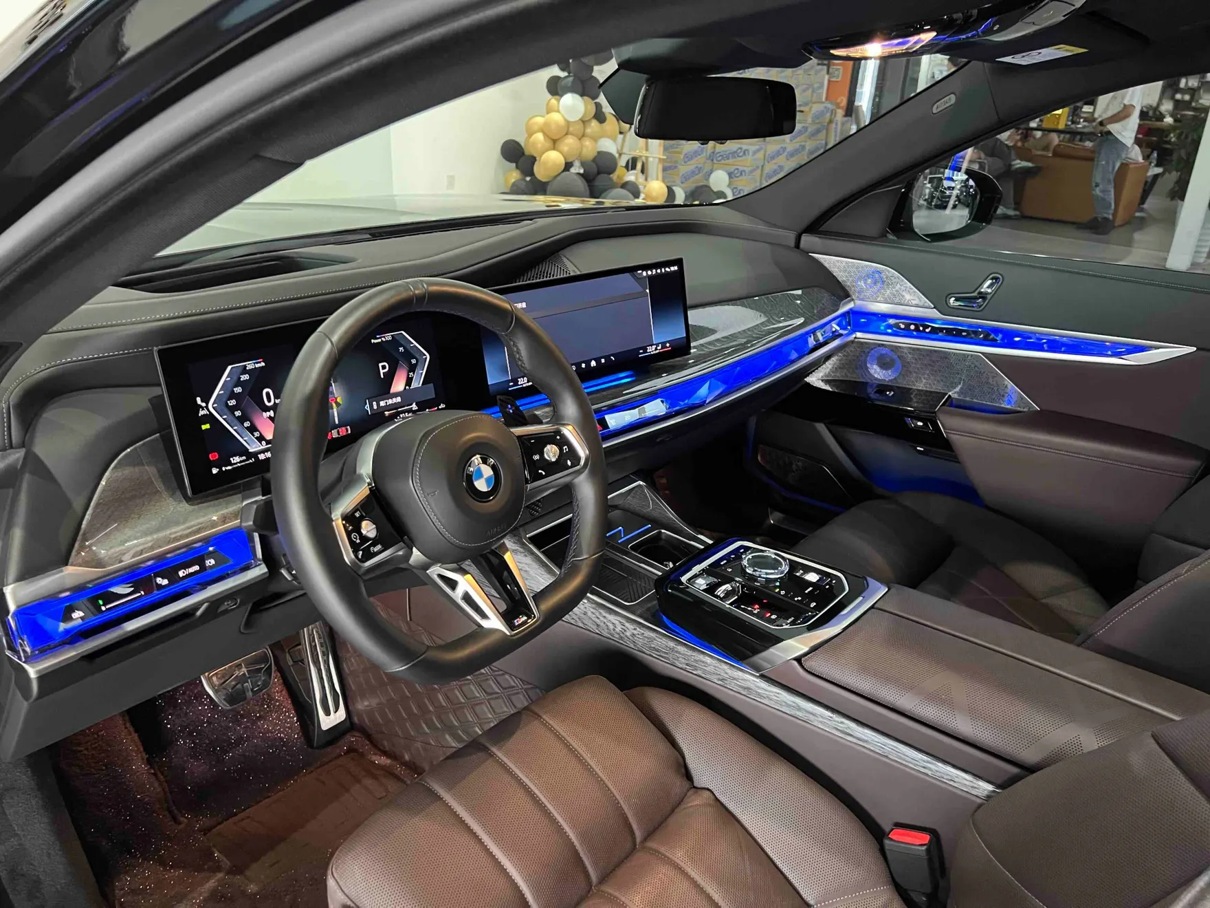 BMW 740Li, 2024 25