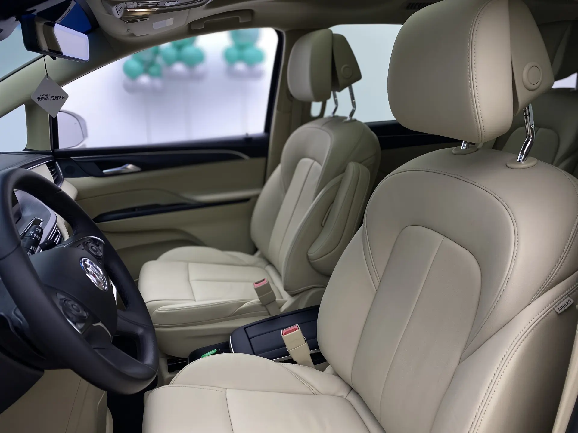 Buick GL8, 2023 25