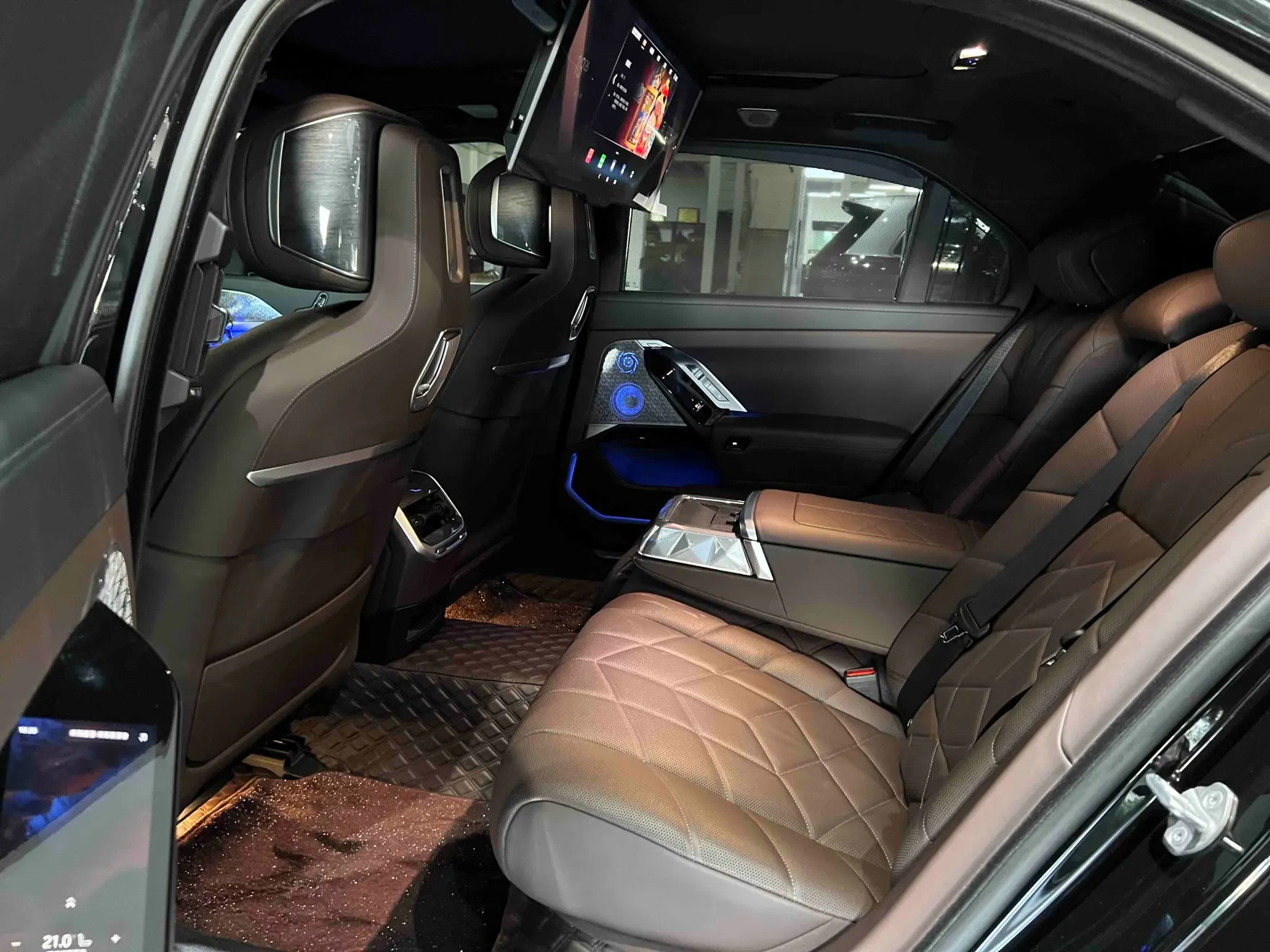 BMW 740Li, 2024 21