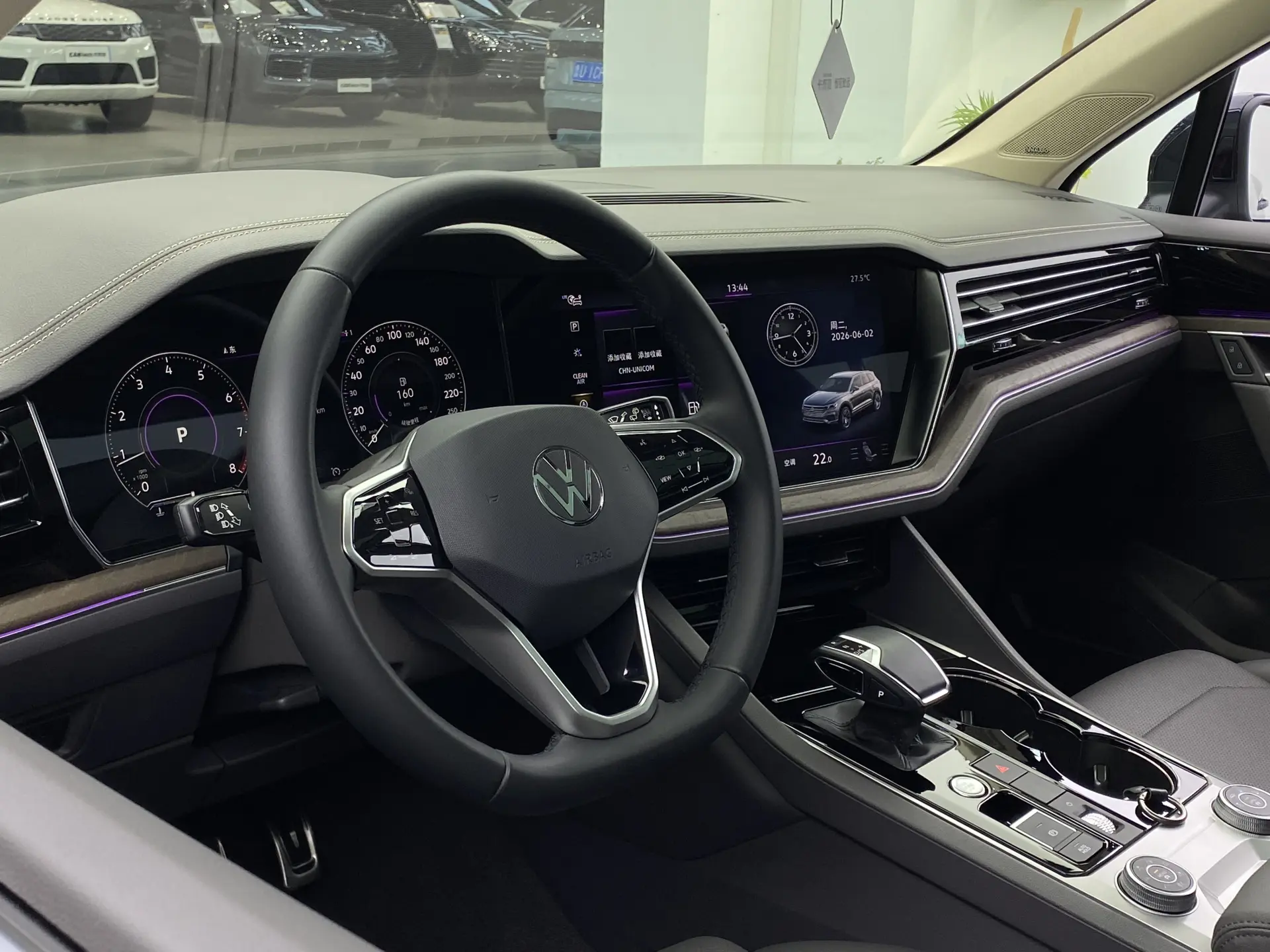 Volkswagen Touareg, 2022 27